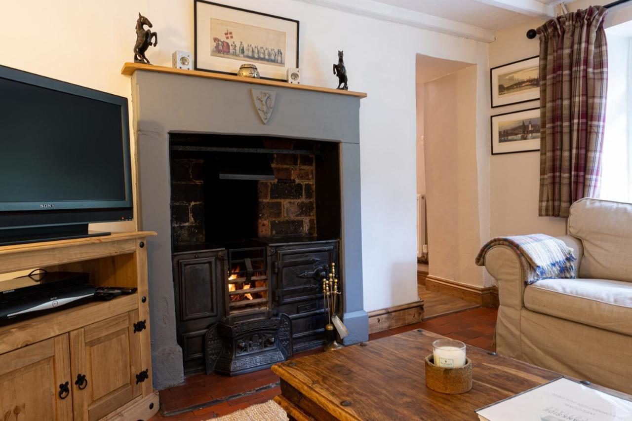 Bankside Cottage Alstonfield Exterior photo